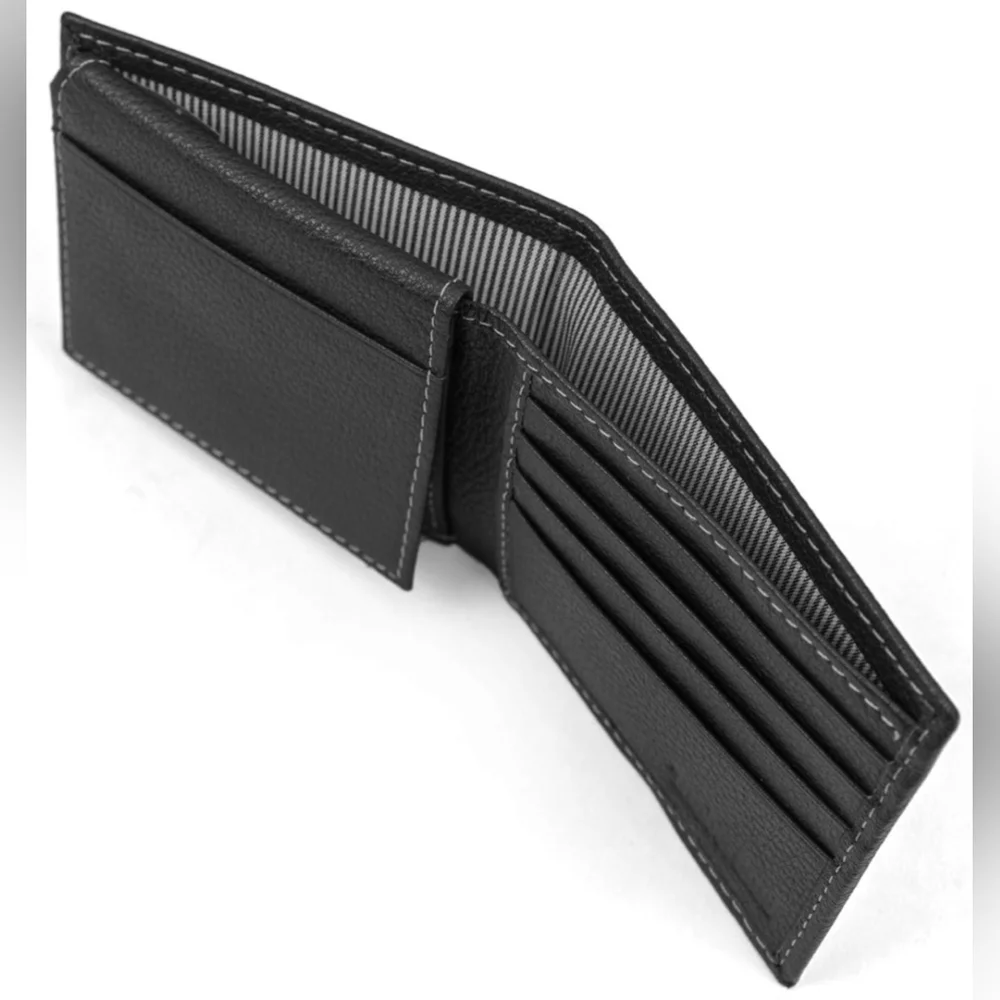 Timberland Men's Black Leather Wallet With Attached Flip Pocket And RFID NEW!